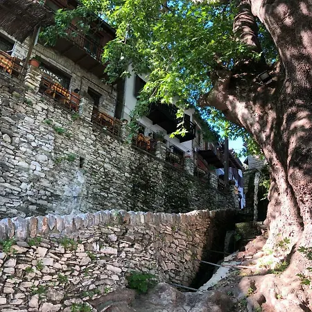 The Balcony Βίλα Πορταριά
